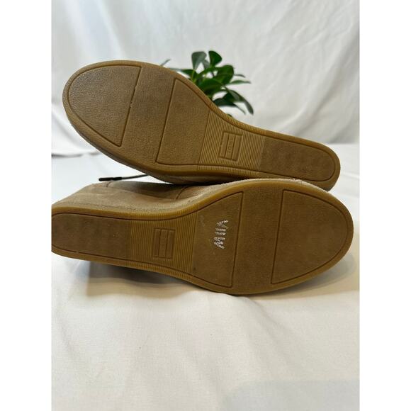 Toms‎ Women's Suede Ankle Boots Taupe Wedge Heels Lace Up Size 6 - Picture 5 of 6